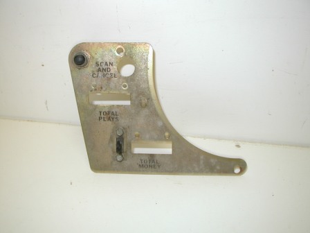 Rowe Mechanism (60870001) (Serial no.08750) Turntable Bracket (Item #8) $14.99